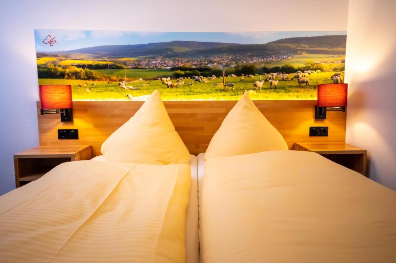 Wohlfuehlhotel Im Schlosspark - Self Checkin Willebadessen ภายนอก รูปภาพ